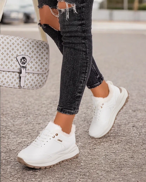 Жіночі утеплені кросівки Royalfashion Ruffi