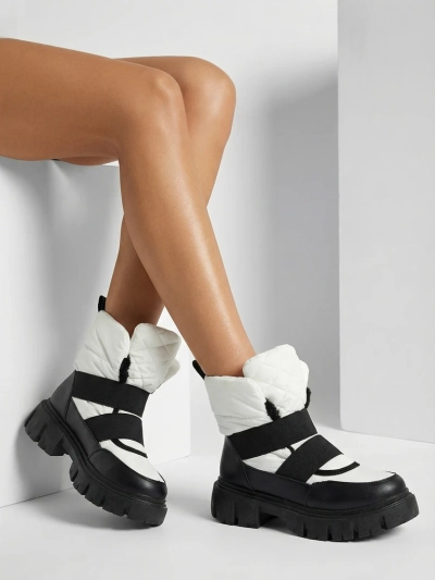 Damen-Schneestiefel mit flacher Sohle in schwarz-weiß Ferory- Footwear