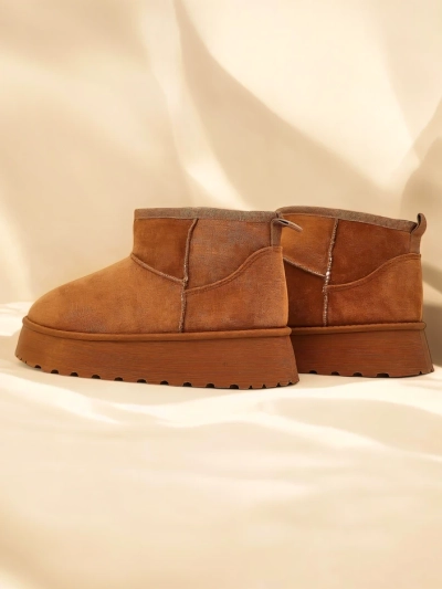 Royalfashion Kurzschuhe, die Frauen-Schneestiefeln ähneln Fortesse