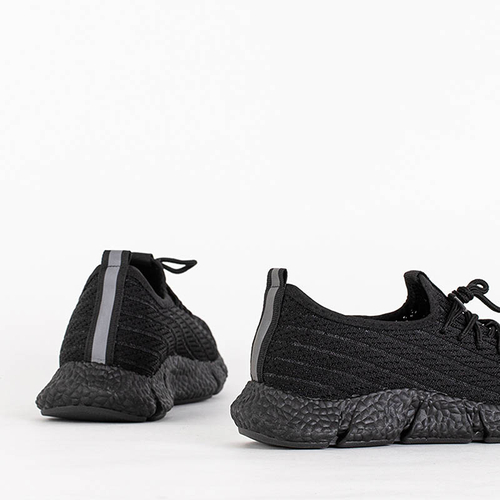 Чорні жіночі кросівки Noliko