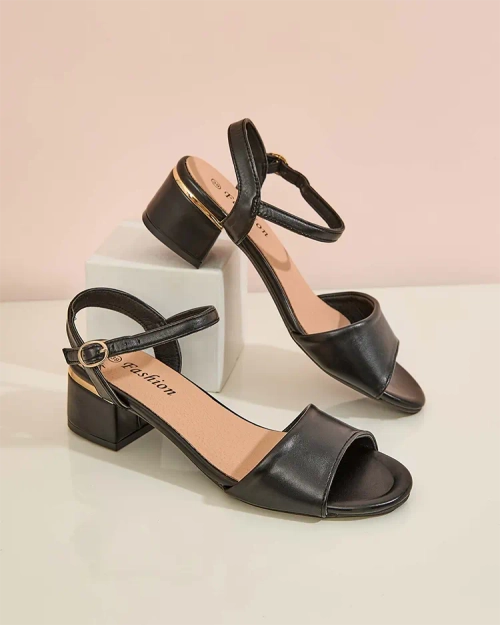 Royalfashion Жіночі босоніжки Wolcos