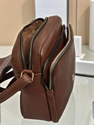 Royalfashion Vielseitige quadratische Tasche aus Öko-Leder