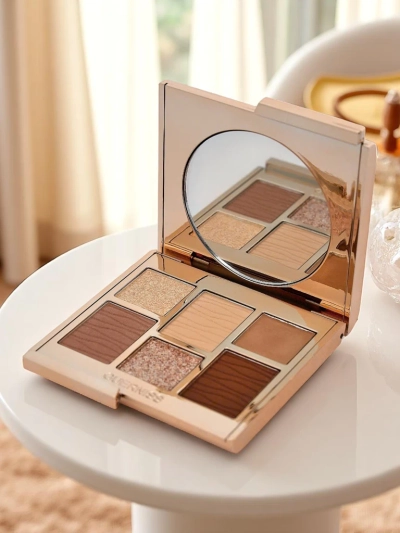 Palette mit 6 matten und glitzernden Lidschatten Nude Room