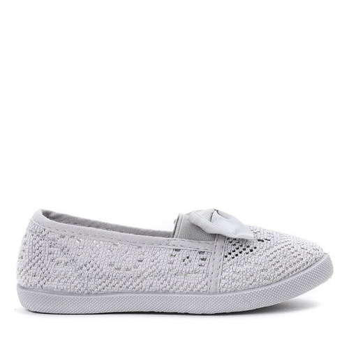 OUTLET Сірі жіночі кросівки з атласним бантом Sugar Boomb - Взуття