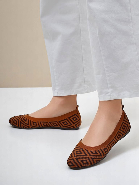 Royalfashion Damen-Ballerinas aus Stoff mit geometrischem Print Metric