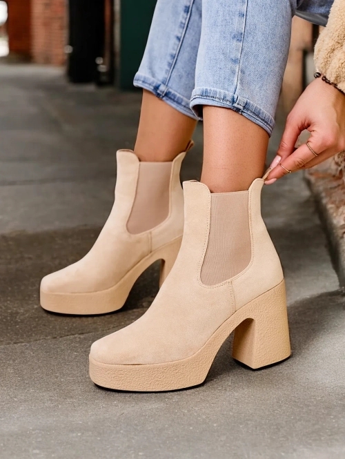 Жіночі чоботи на високому каблуці Royalfashion Bezollo