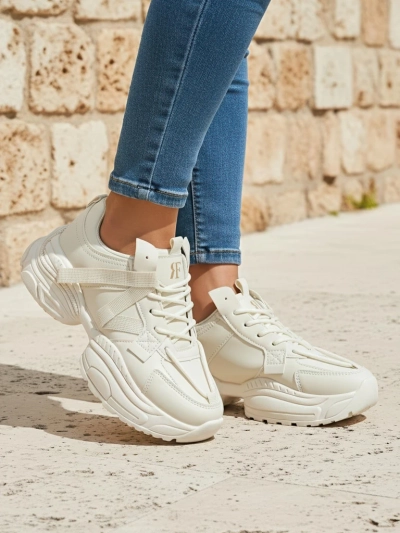 Beige Damen-Sneakers Platina Roma mit flachem Absatz aus Öko-Leder 5 cm