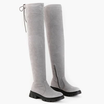 Graue Overknee-Stiefel aus Wildleder mit flachem Absatz Engi- Footwear