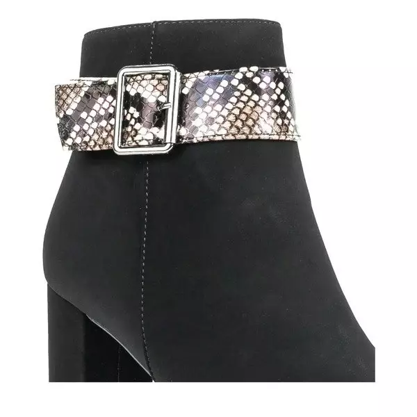 OUTLET Schwarze Stiefeletten mit Schnalle a'la Schlangenhaut Anya - Schuhe