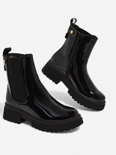 Lackierte Damenstiefeletten aus Öko-Leder Calebi