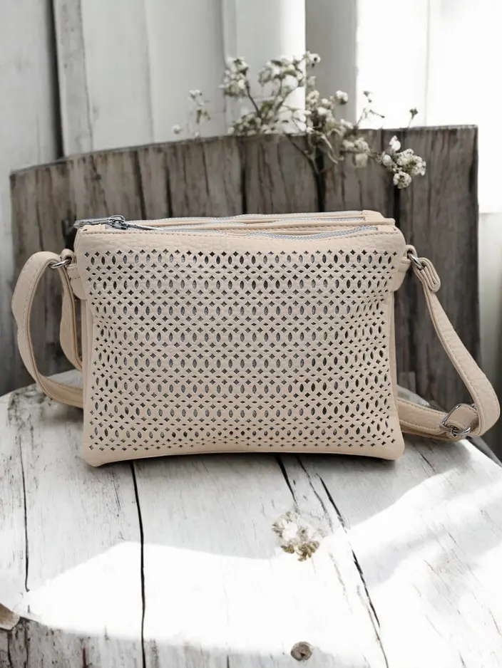 Royalfashion Spitzenkleine Handtasche für Damen aus Lederimitat mit 3 Fächern