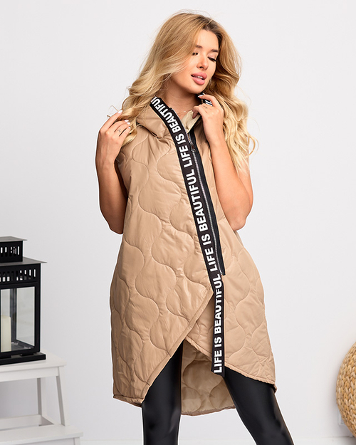 Світло-коричневий довгий стьобаний жилет з принтом