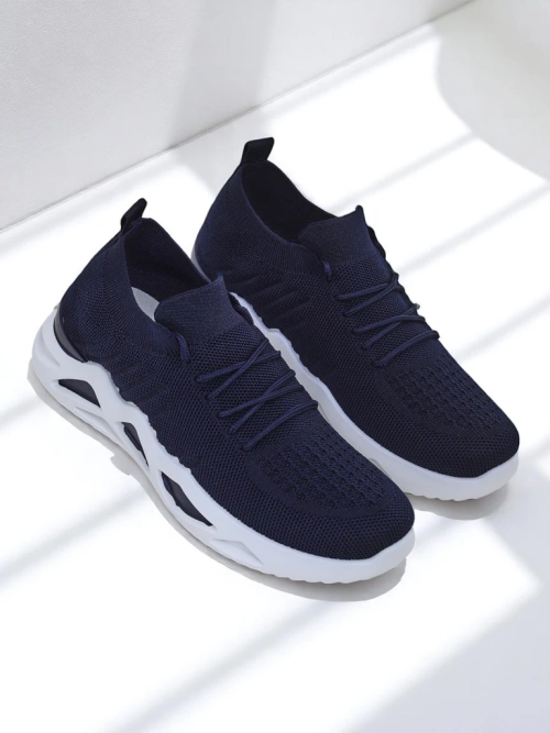 Royalfashion Матеріальні жіночі снікерси Kaenno