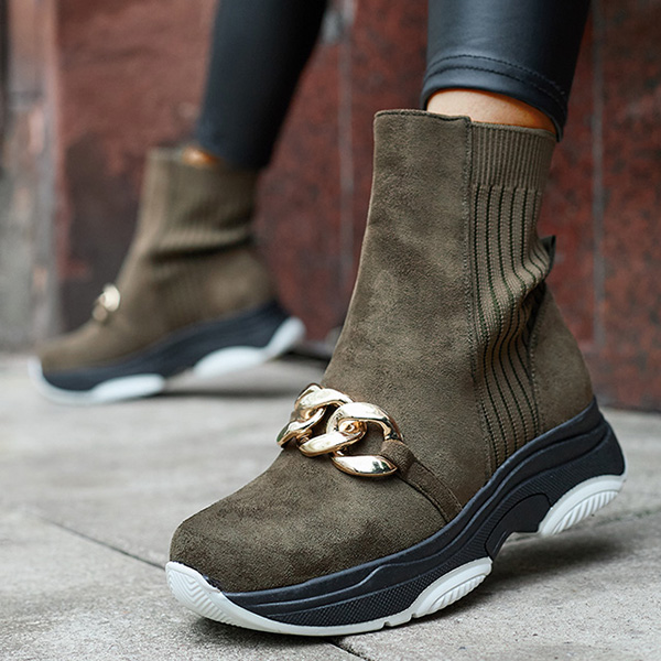 Grüner isolierter Damenstiefel aus Öko-Wildleder Cuzitta- Footwear