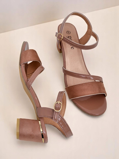 Royalfashion Lackierte Damen Sandaletten mit niedrigem Absatz Grace Gloss