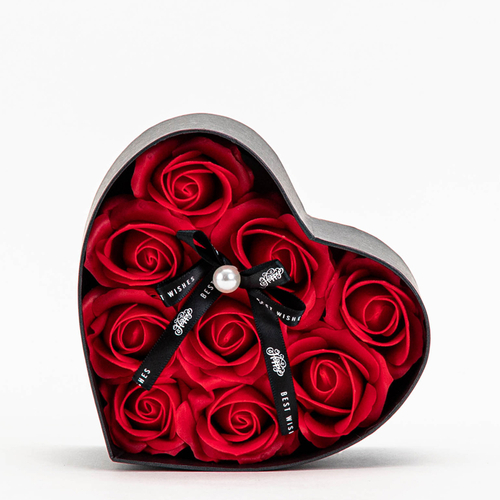 Червоні квіти у коробці Flowerbox