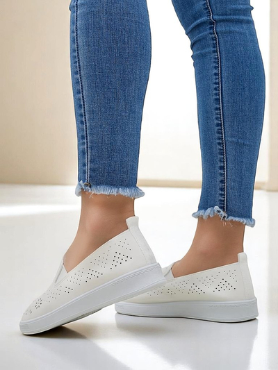 Royalfashion Perforierte Damen-Slipper Mayla