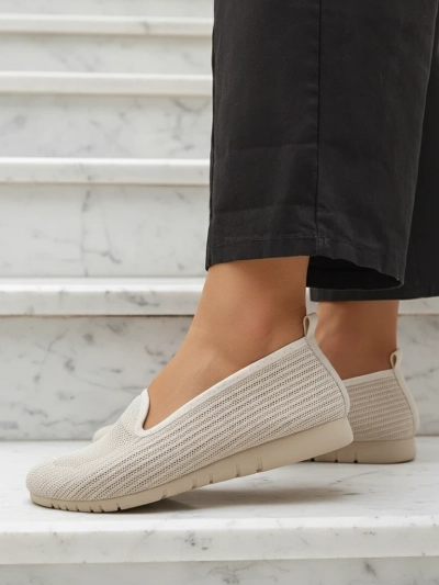 Moda Bella Beige Damen Schuhe mit flachem Absatz