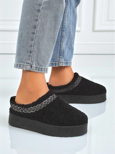 Короткі жіночі черевики а-ля снігоходи з кожушком Frost Veil