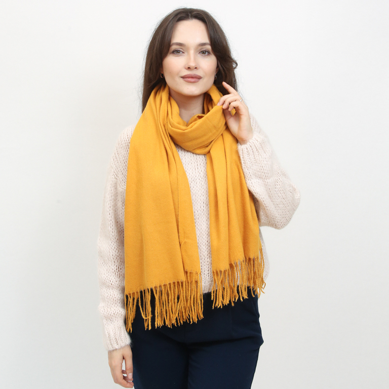 Senfgroßer warmer Schal mit Quasten - Accessoires