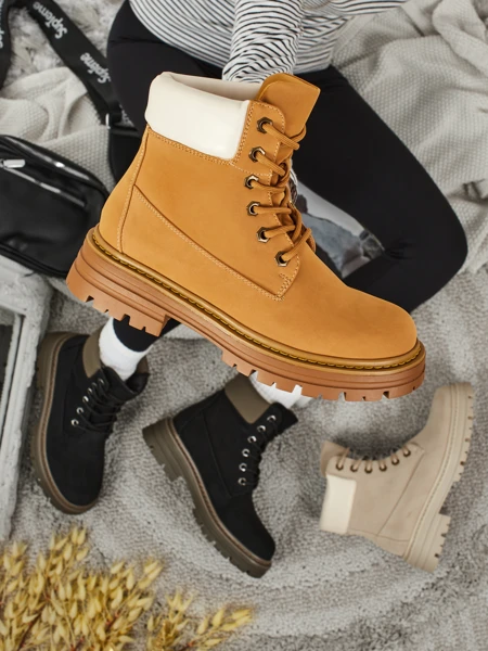 Damen Trapper Stiefeletten Avienne