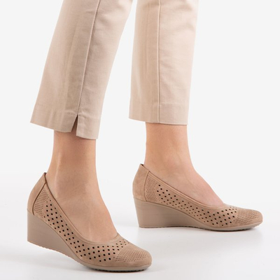 Коричневі танкетки на ажурній обробці Polia - Взуття