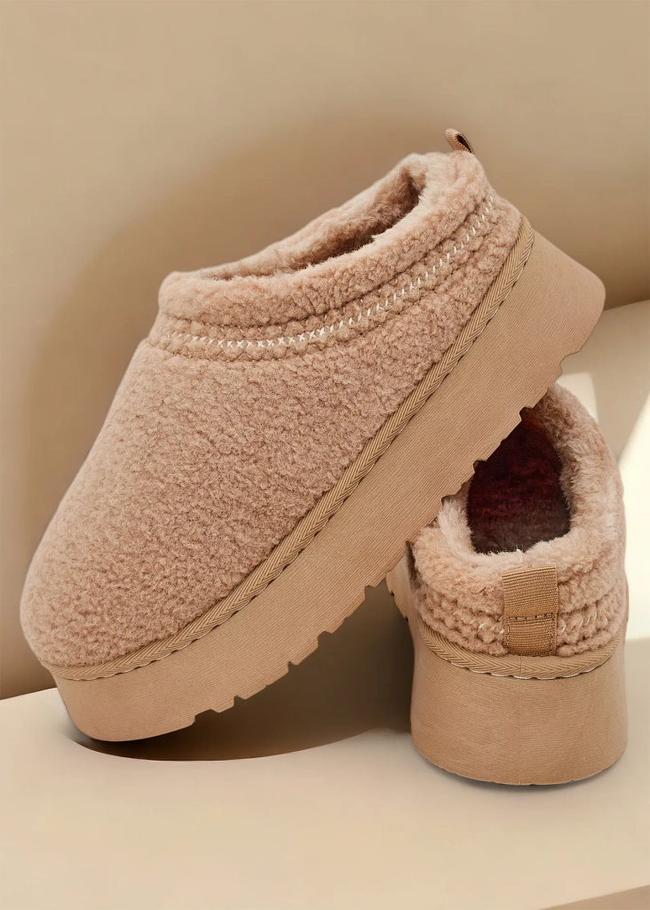 Royalfashion Kurze Damen Schneestiefel a'la Esel