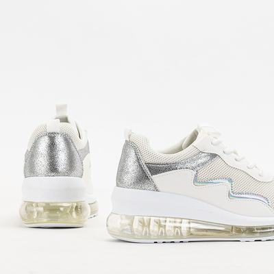 OUTLET Creme Damen Sportschuhe auf Keilabsatz Runiso - Schuhe