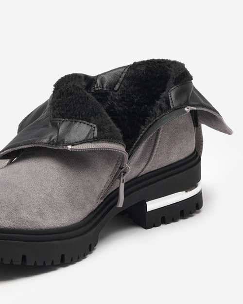 Світло-сірі жіночі чоботи Dezi