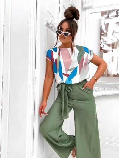 Royalfashion Damen-Jumpsuit mit weiten Hosen und gemusterter Kurzarmbluse