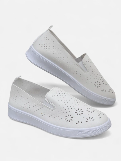 Royalfashion Perforierte Damen-Slipper Mayla