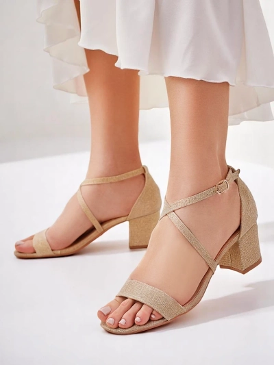 Royalfashion Aurelia Damen Sandalen aus Stoff mit Blockabsatz, gold, Größe 41