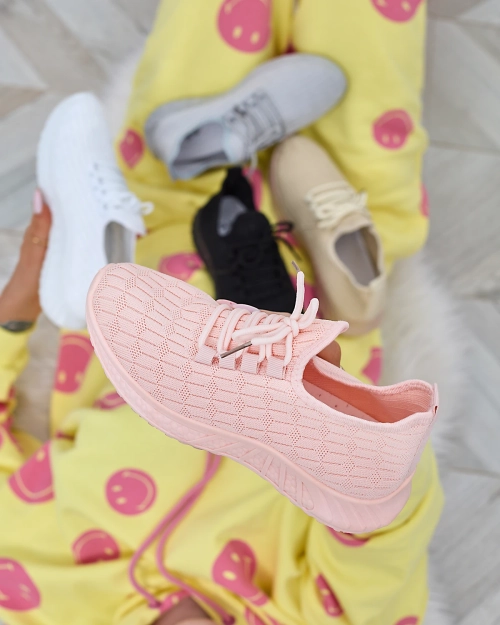 Бежеві жіночі тканинні спортивні кросівки Orycys- Footwear