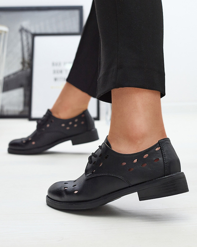 Durchbrochene Damen-Halbschuhe aus Öko-Leder in Schwarz Selofso- Footwear