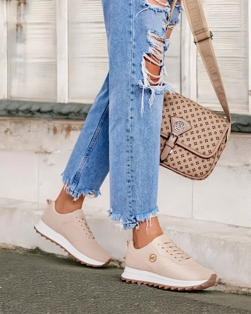 Жіночі кросівки Royalfashion Borumo