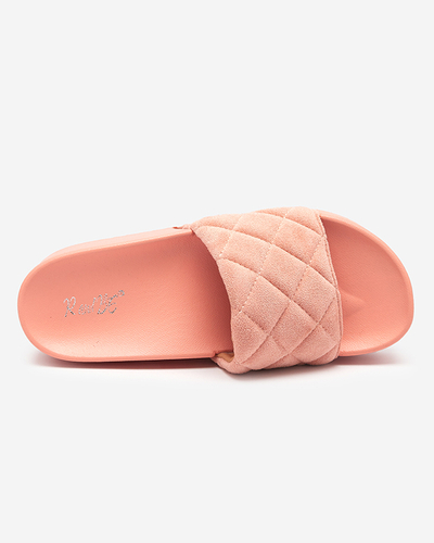 Рожеві стьобані шльопанці на платформі Koriner