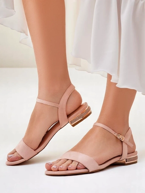 Royalfashion Жіночі плоскі сандалі Aronies