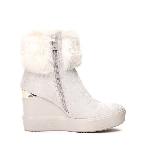 Białe botki na koturnie z kożuszkiem Emilee- Obuwie