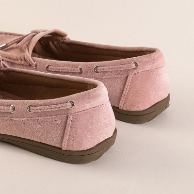 OUTLET Hellrosa Damen-Slipper aus Öko-Wildleder mit Schleife Inda - Schuhe