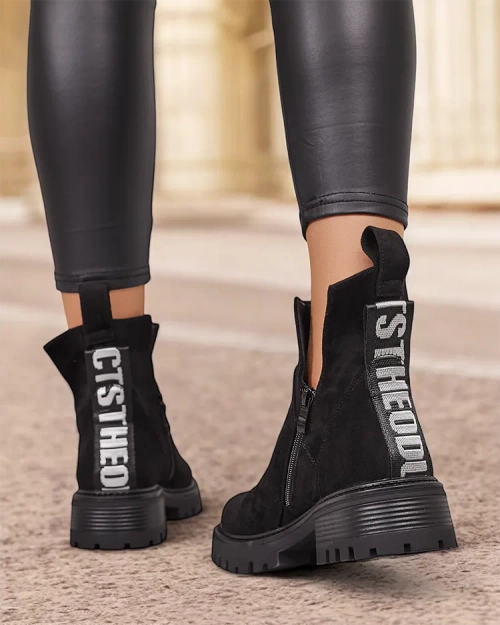 Жіночі черевики Royalfashion Gorgie з вирізом