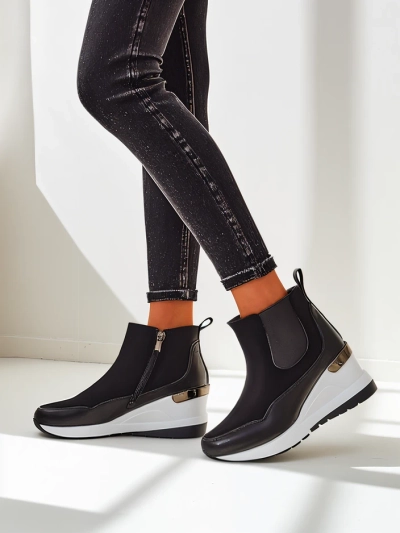 Royalfashion Damen Stiefeletten auf einem versteckten Keil Zafico