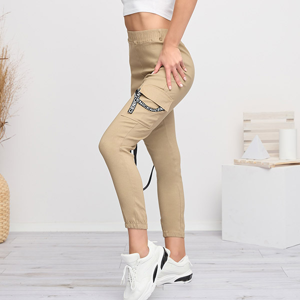 Beige Damen-Cargohose mit Gürtel - Kleidung