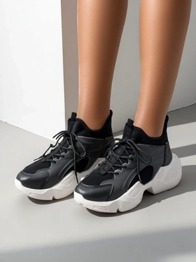 Royalfashion Damen sportliche Sneakers auf einer dickeren Sohle Vivers