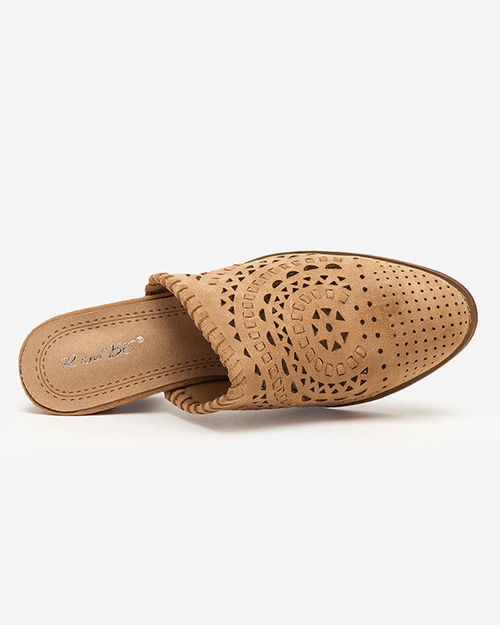 OUTLET Світло-коричневі жіночі туфлі на підборах Aqarion - Взуття