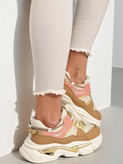Royalfashion Damenschuhe auf einer dickeren Sohle Lesalli