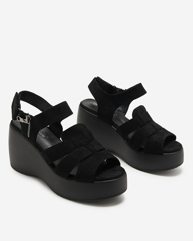 Schwarze Damensandalen auf hohem Keilabsatz Medira - Schuhe