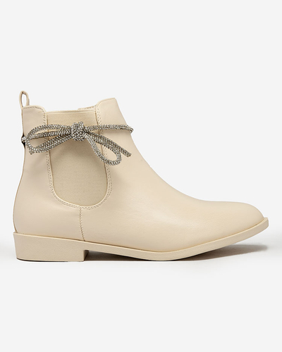 Royalfashion Creme Damenstiefel a'la sztyblety mit Zirkonen Tardere