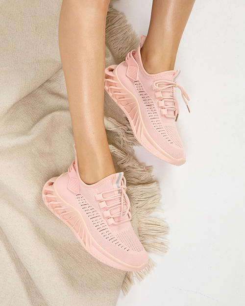 Рожеві жіночі кросівки Shann