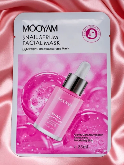 Tuch-Gesichtsmaske mit Schneckenmucin-Serum