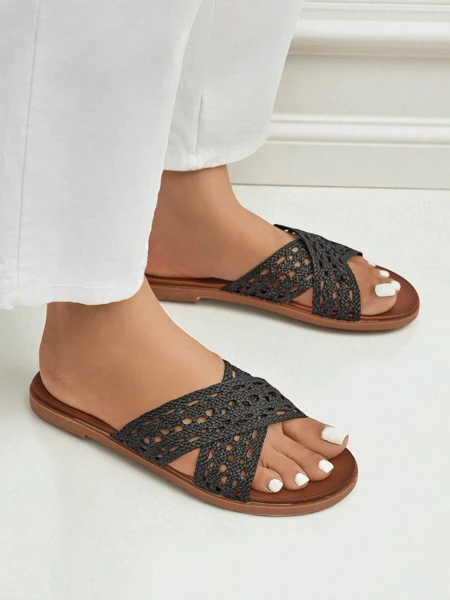 Royalfashion Damen-Pantoletten mit flacher Sohle Ella Brooke